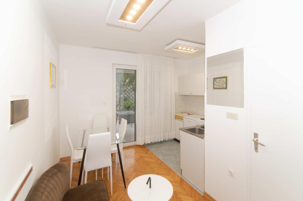 Apartments Jasna 1 Novigrad Istria Esterno foto